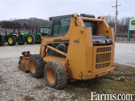 445 skid steer specs